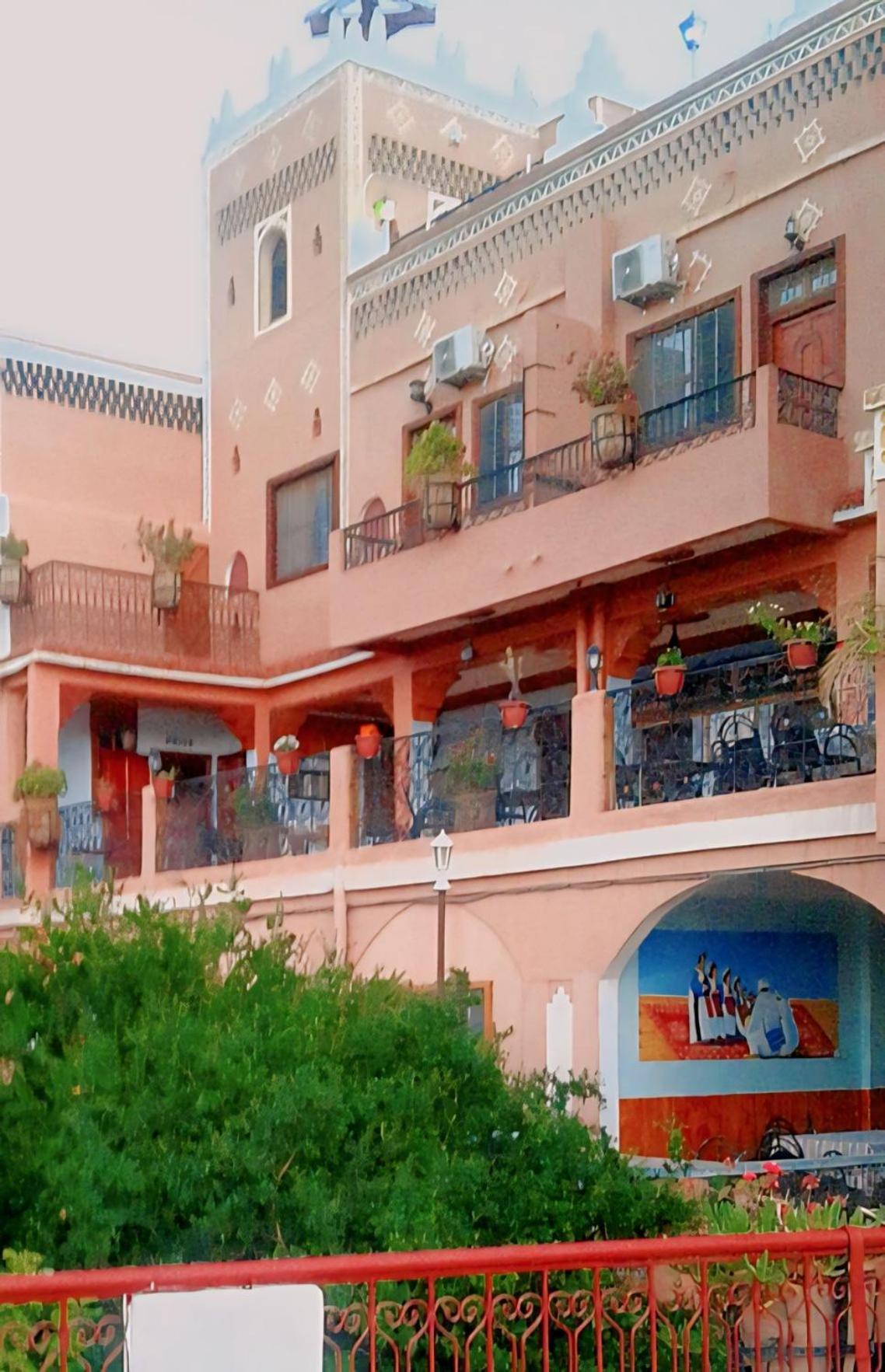 Kasbah La Famille Berbere Hotel Boumalne Kültér fotó